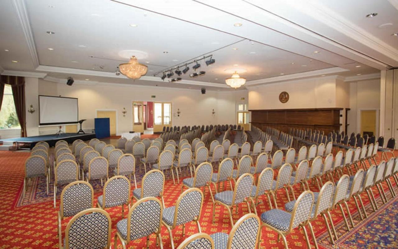 Lynford Hall Hotel Mundford Екстер'єр фото